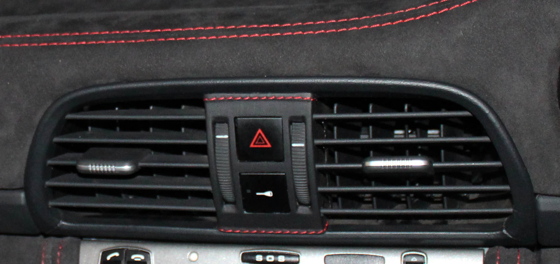 porsche 911 997 gt3 extended leather dashboard centre air vent  in black leather with red stitching by Designls